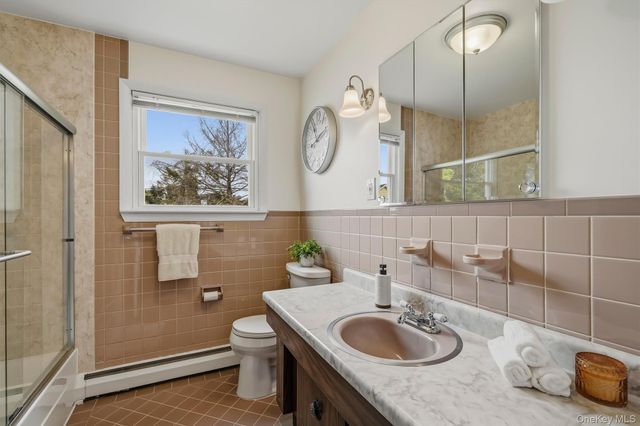 224 Bleloch Avenue, Peekskill, NY 10566