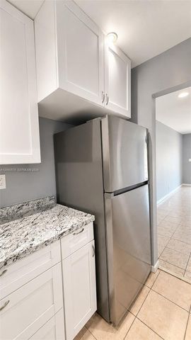 4168 NW 90th Ave 205, Coral Springs, FL 33065