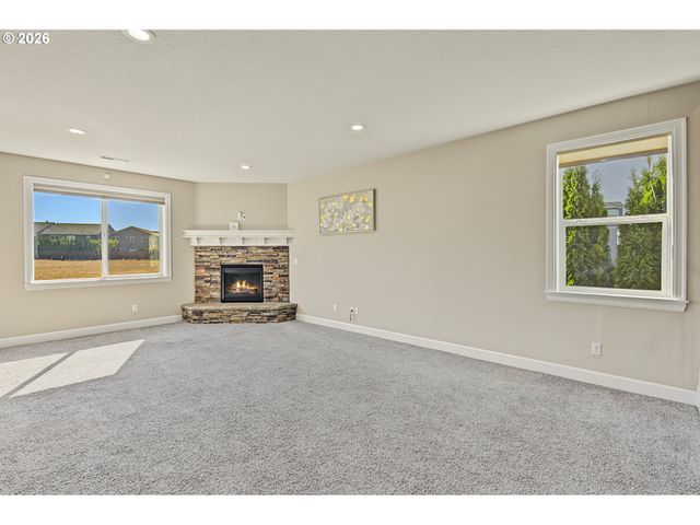 17230 Nw CATALPA St, Portland, OR 97229