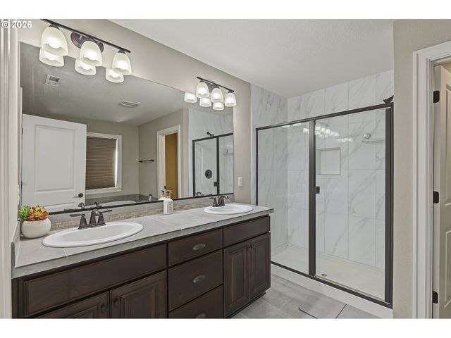 17230 Nw CATALPA St, Portland, OR 97229