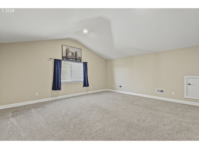 17230 Nw CATALPA St, Portland, OR 97229