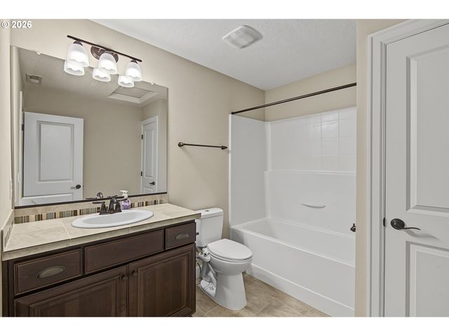 17230 Nw CATALPA St, Portland, OR 97229