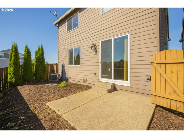 17230 Nw CATALPA St, Portland, OR 97229