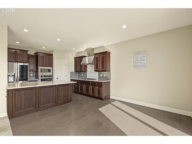 17230 Nw CATALPA St, Portland, OR 97229