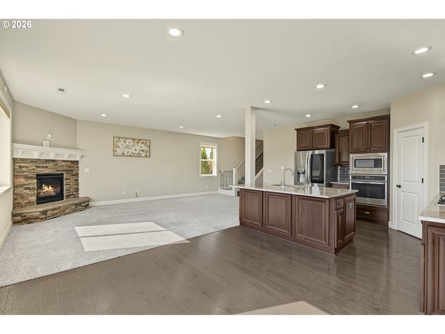 17230 Nw CATALPA St, Portland, OR 97229