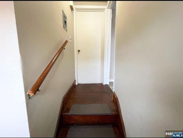 65 Westcott Street 3, East Orange, NJ 07017