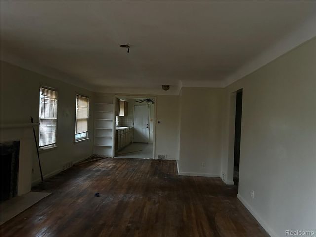 18721 Chandler Park Drive, Detroit, MI 48236