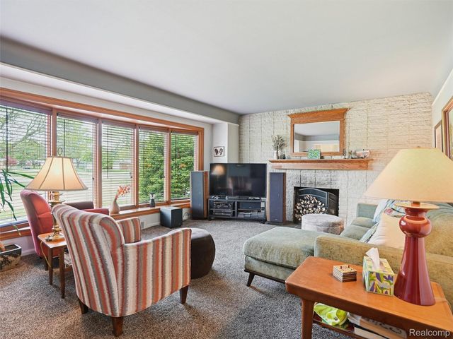 12601 Masonic Boulevard, Warren, MI 48093