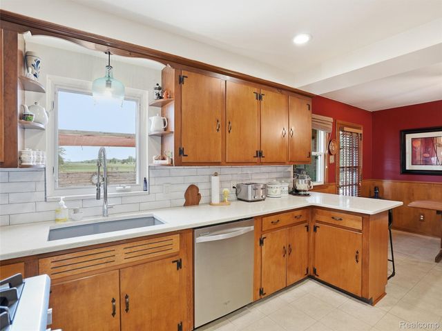 12601 Masonic Boulevard, Warren, MI 48093