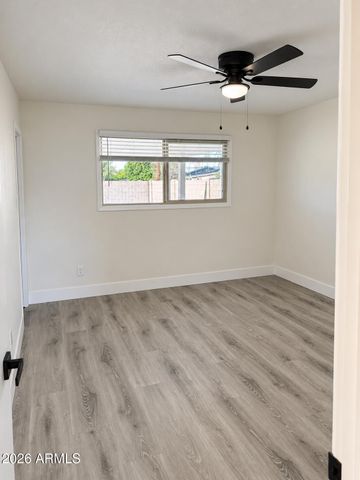 8108 W TRAFALGAR Avenue, Phoenix, AZ 85033