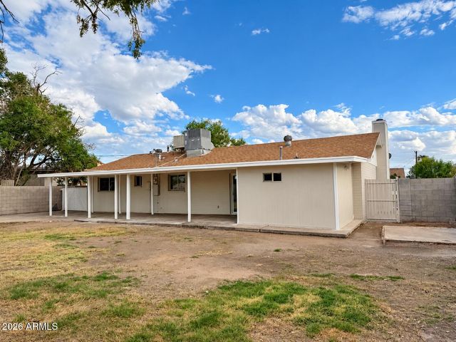8108 W TRAFALGAR Avenue, Phoenix, AZ 85033