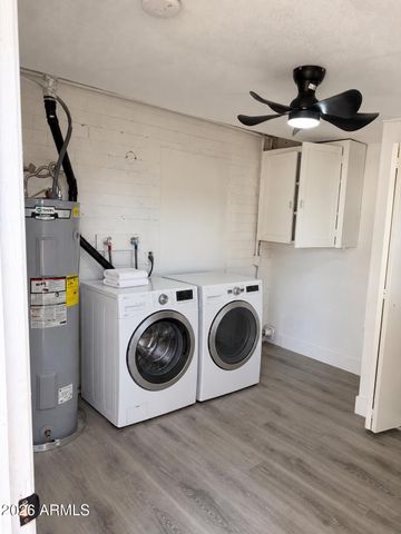 8108 W TRAFALGAR Avenue, Phoenix, AZ 85033