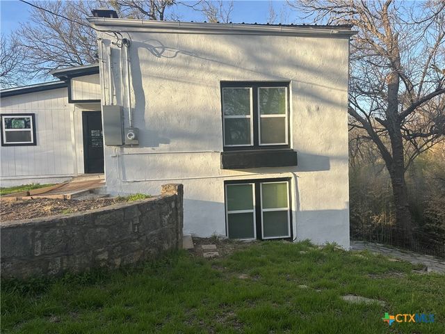308 N 9th Street, Gatesville, TX 76528