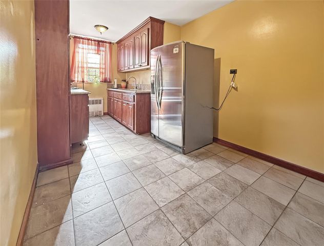 1480 Thieriot Avenue 5L, Bronx, NY 10460