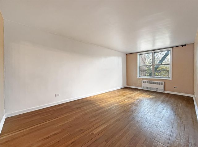 1480 Thieriot Avenue 5L, Bronx, NY 10460