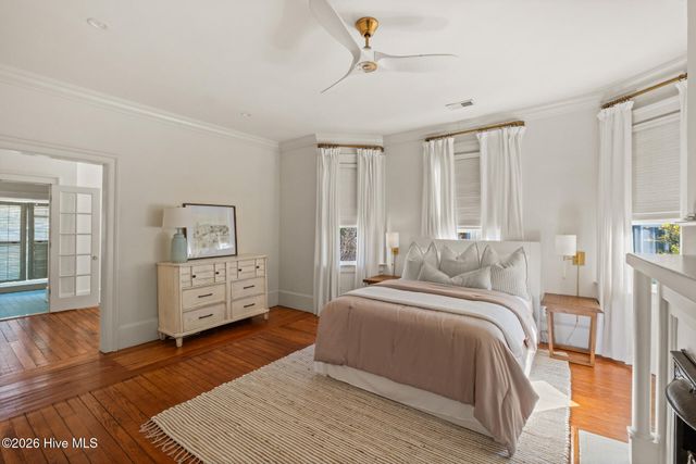 121 S 5th Avenue, Wilmington, NC 28401