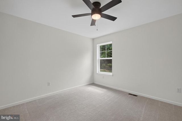 126 GARRIS RD, Downingtown, PA 19335