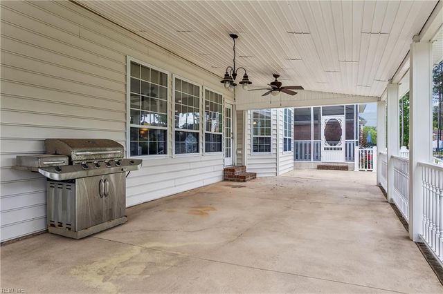 637 Westminster RCH, Smithfield, VA 23430