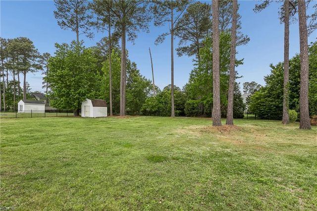 637 Westminster RCH, Smithfield, VA 23430