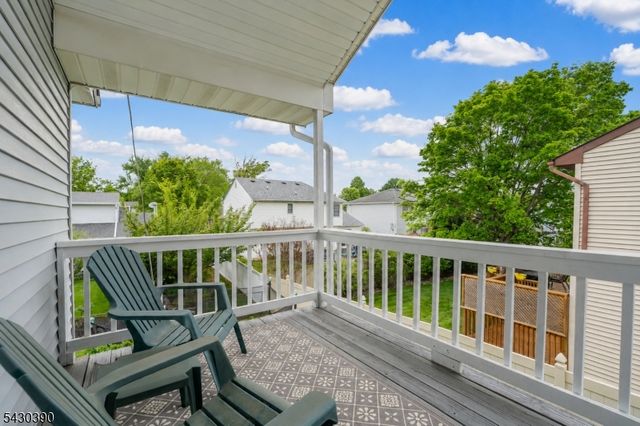 36 Lynn Ct, North Brunswick Twp., NJ 08902