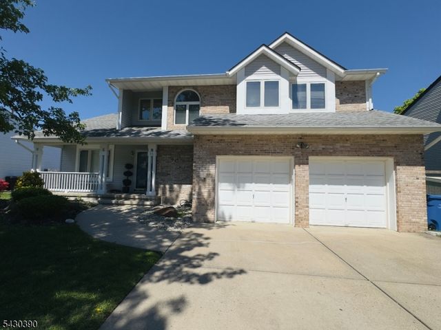36 Lynn Ct, North Brunswick Twp., NJ 08902