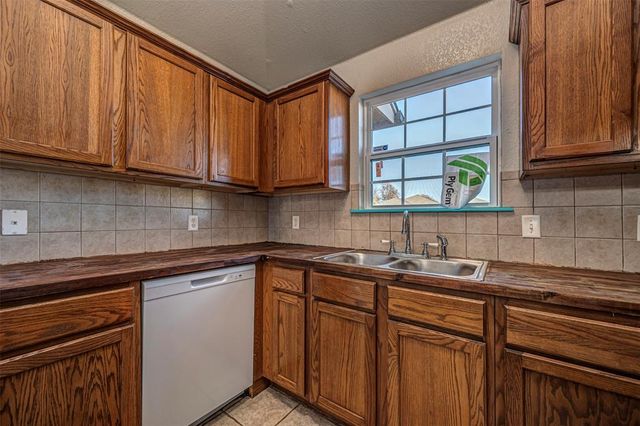 810 Beaumont Square, Norman, OK 73071