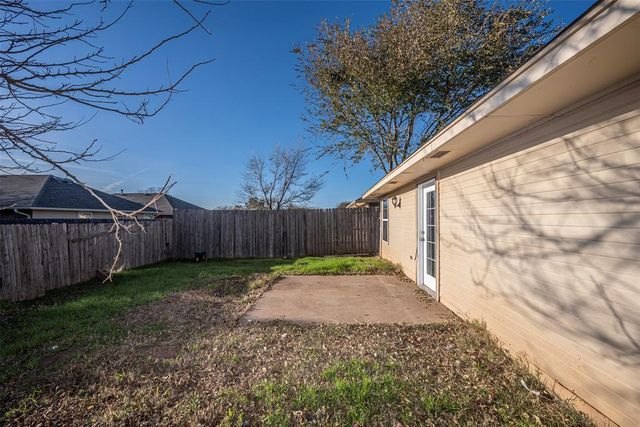 810 Beaumont Square, Norman, OK 73071