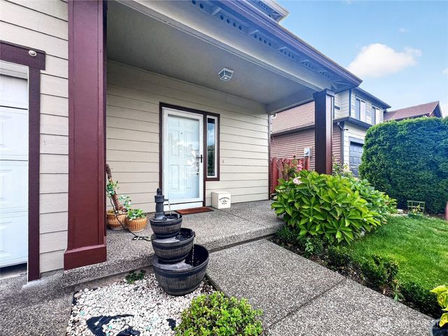 6321 Thomas Place SE, Auburn, WA 98092