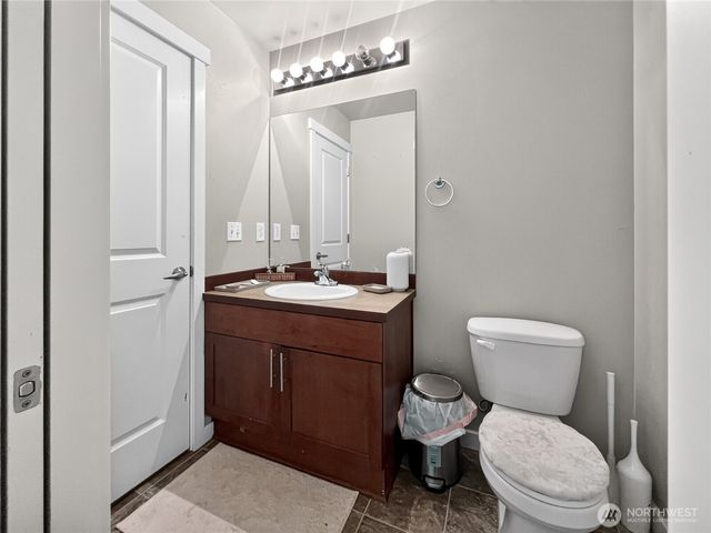 6321 Thomas Place SE, Auburn, WA 98092
