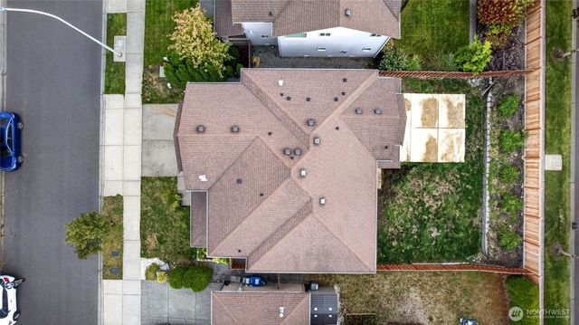 6321 Thomas Place SE, Auburn, WA 98092