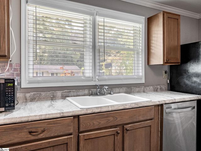137 Shoally Street, Boiling Springs, SC 29316
