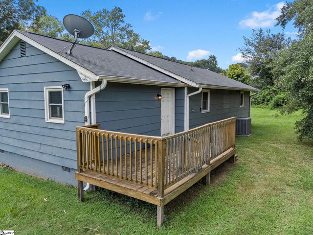 137 Shoally Street, Boiling Springs, SC 29316