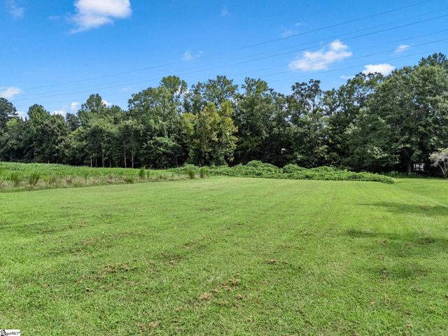 137 Shoally Street, Boiling Springs, SC 29316
