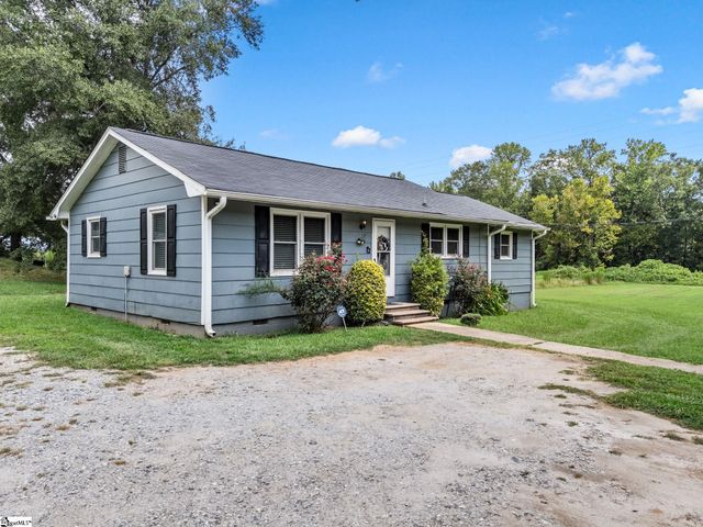 137 Shoally Street, Boiling Springs, SC 29316