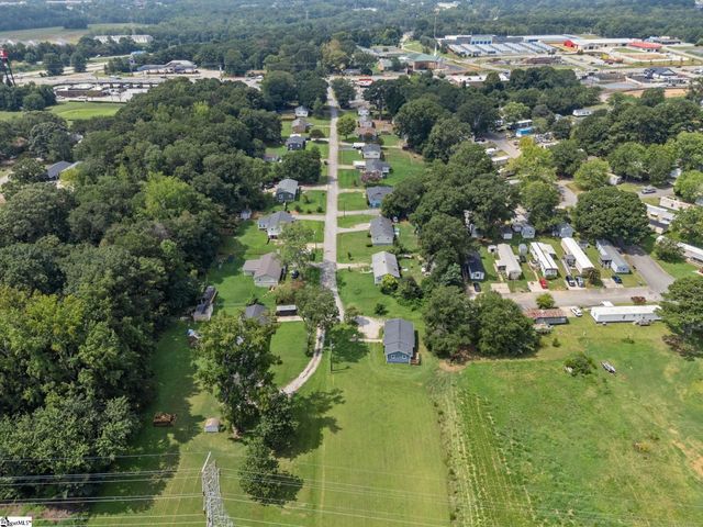 137 Shoally Street, Boiling Springs, SC 29316