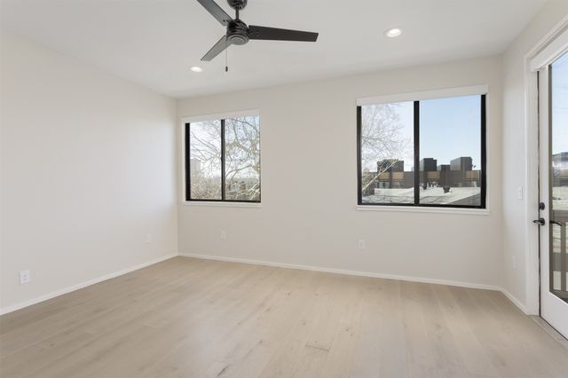 4703 Munger Avenue 101, Dallas, TX 75204