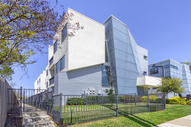 4703 Munger Avenue 101, Dallas, TX 75204