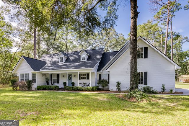 157 Old Lake Road, Guyton, GA 31312