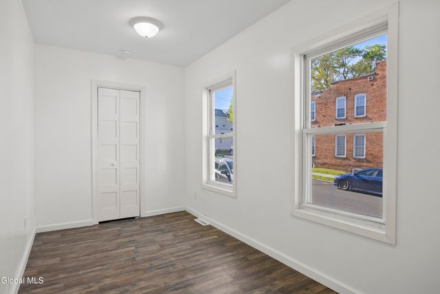 1427 4th Avenue, Watervliet, NY 12189