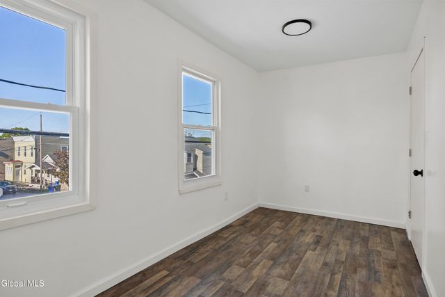 1427 4th Avenue, Watervliet, NY 12189