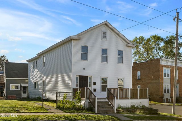 1427 4th Avenue, Watervliet, NY 12189