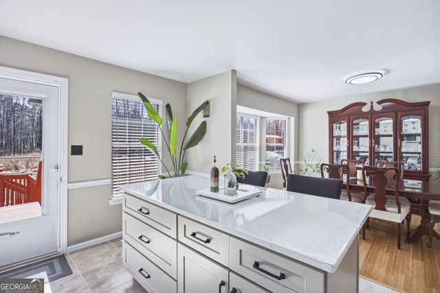 2516 Johnsbrooke Drive, Lithia Springs, GA 30122