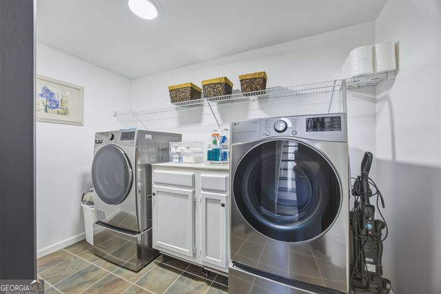 2516 Johnsbrooke Drive, Lithia Springs, GA 30122