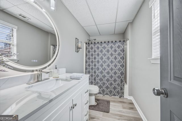 2516 Johnsbrooke Drive, Lithia Springs, GA 30122