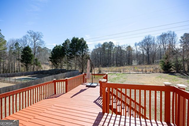 2516 Johnsbrooke Drive, Lithia Springs, GA 30122