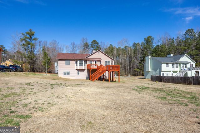 2516 Johnsbrooke Drive, Lithia Springs, GA 30122