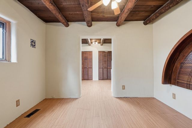 142 Walden Road, Corrales, NM 87048