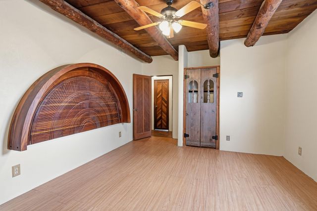 142 Walden Road, Corrales, NM 87048