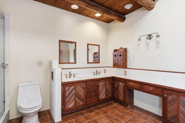 142 Walden Road, Corrales, NM 87048