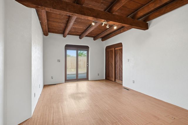 142 Walden Road, Corrales, NM 87048